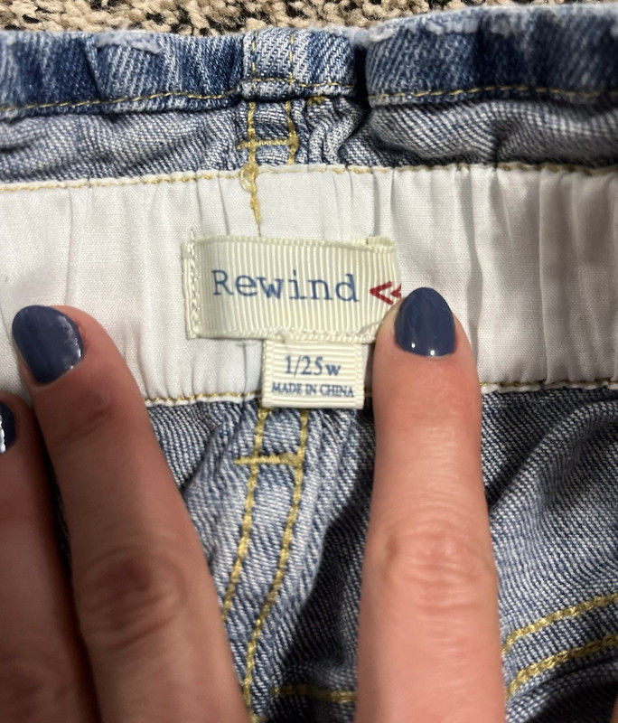 Rewind Women’s Skinny Jeans Blue Light Wash Distressed Denim 5-Pocket Drawstring