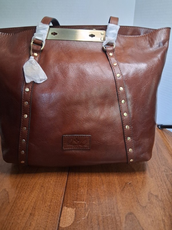 Patricia Nash Brown British Veg Tan Tote Studded Turn Lock Gold Hardware Pockets