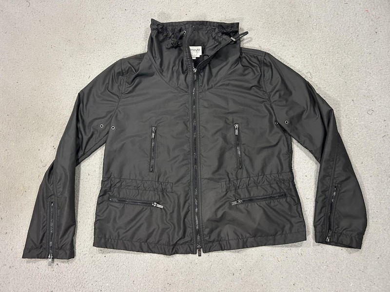 Armani Collezioni Jacket Womens 10 Black Windbreaker Full Zip Travel Luxury