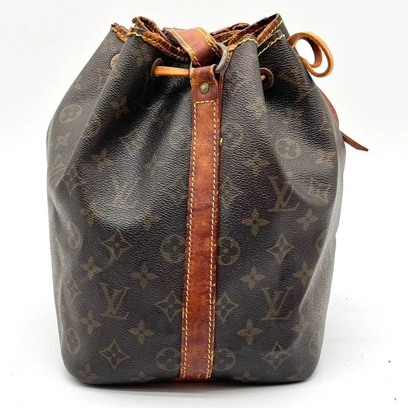 Auth Louis Vuitton M42226 Petit Noe Monogram Drawstring Shoulder Bag 2Y8874 gallery
