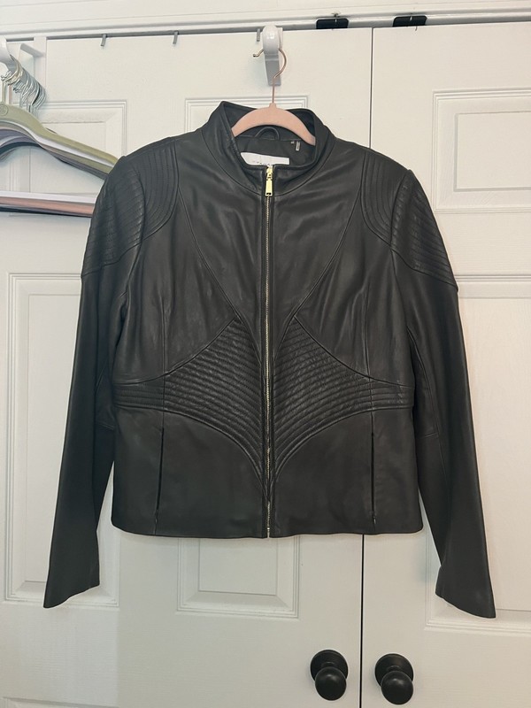 T Tahari Grey Leather Moto Jacket Size XL 100% Lamb Leather