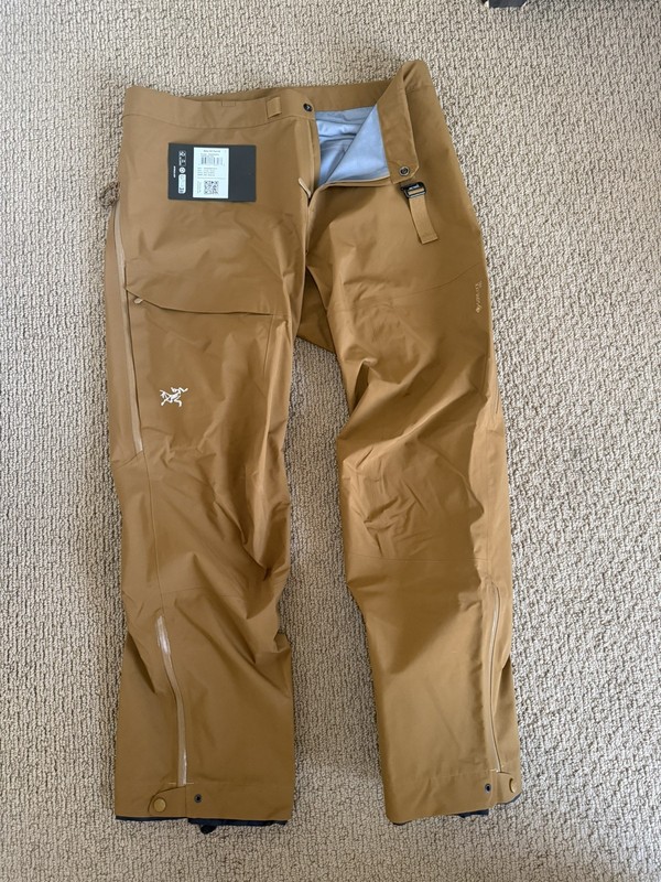 Arc’teryx Beta AR Pant Mens Large/Short (LS) Relic Gore-Tex Pro Shell