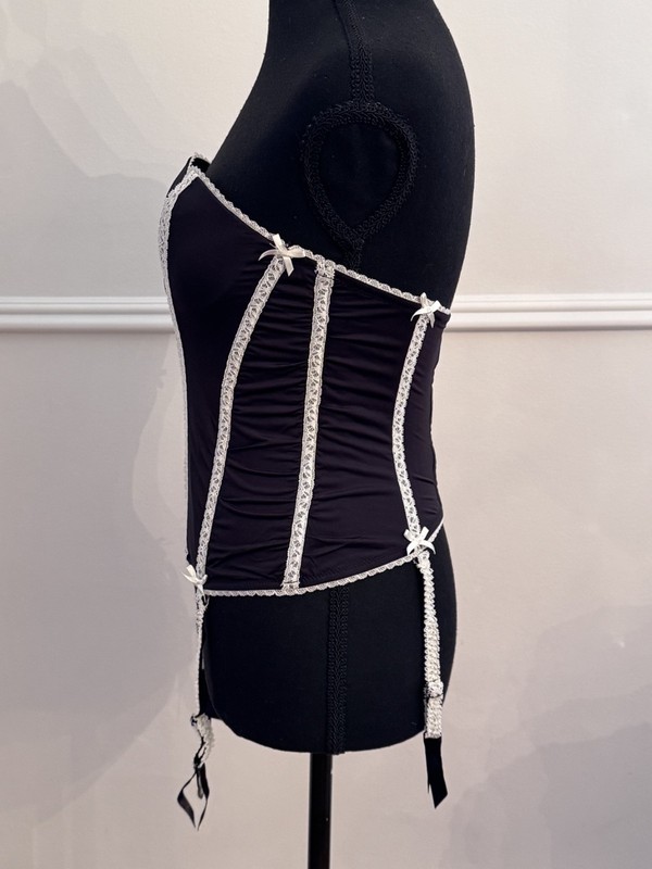 B Temptd Wacoal Black Bustier White Lace Trim Garter Straps Small 34B gallery
