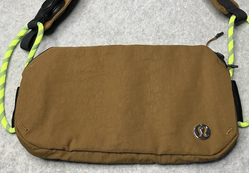Lululemon Everywhere Belt Bag Crossbody Fanny Pack Brown Yellow Adjustable Strap gallery