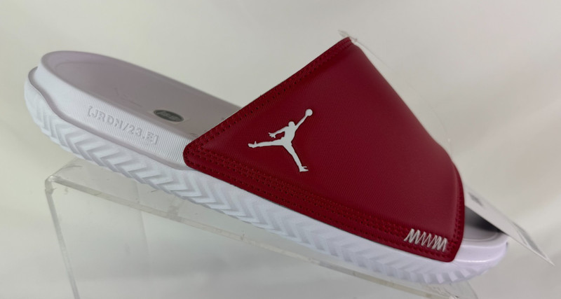Jordan Slides Play Slide Red White DC9835-611 New Comfort Sandals Men’s Size 9