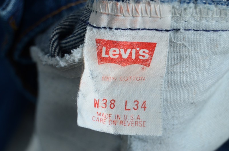 Levis Vintage 550 Orange Tab Men's Denim Jeans 38x34 36x34 (actual) USA MADE gallery