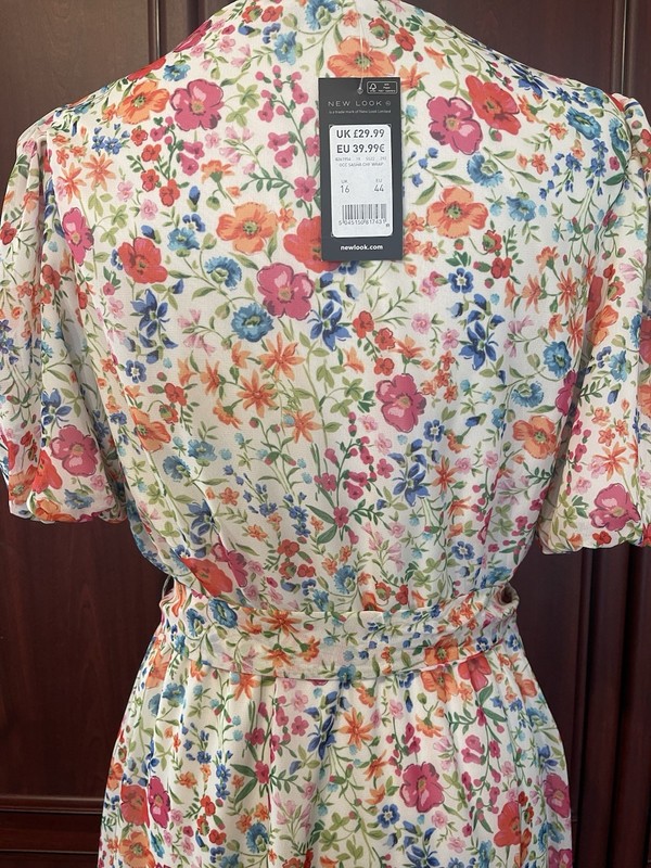 New Look NWT UK 16 EU 44 Floral Wrap Look Dress RP £29.99 gallery