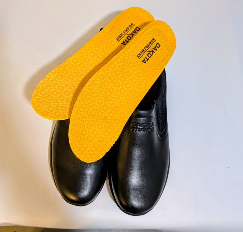 DAKOTA Workforce Series Slip-On Shoes Comforable 3108 Black 7.5 Tarantula Sole gallery