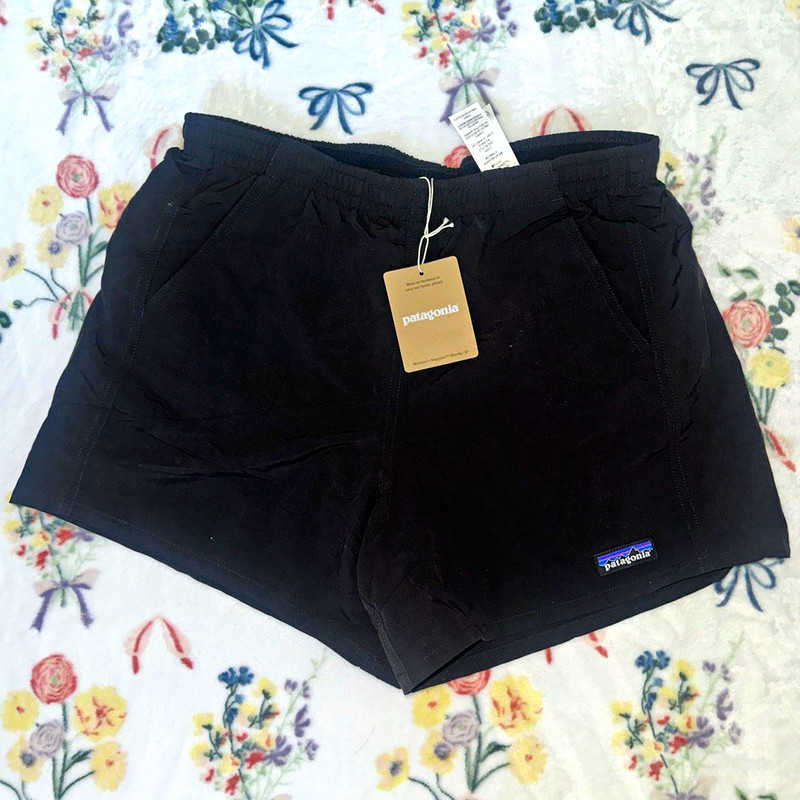 Patagonia Women’s Baggies Shorts 5″ Black Size S Elastic Waist Lightweight