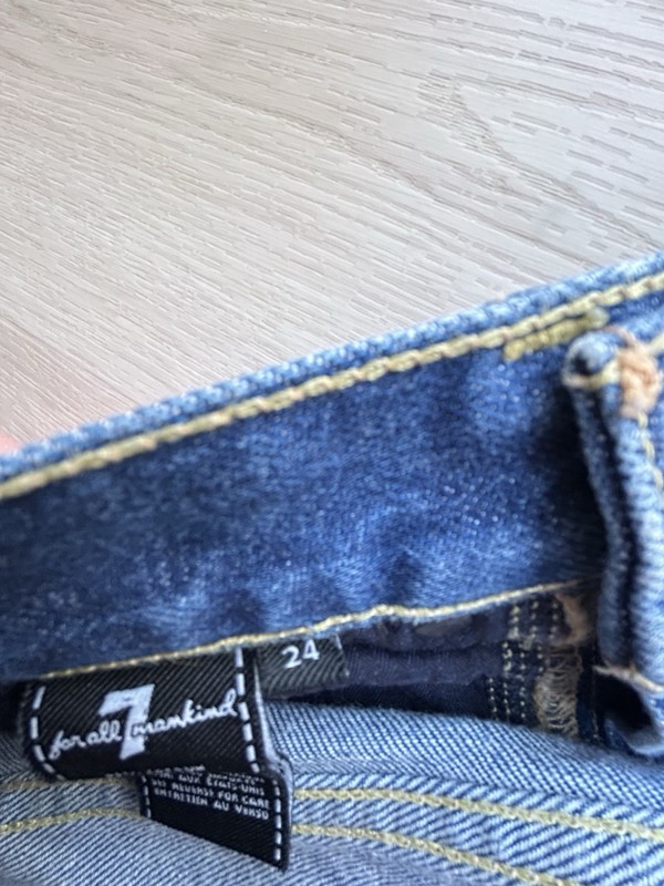 7 For All Mankind Women’s Blue Denim Cutoff Shorts 24 Mid Rise Frayed Pockets gallery