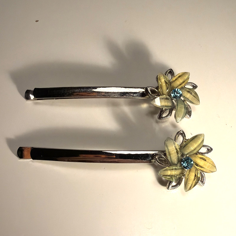 Flower Hair Bobby Pins Silver Metal Blue Rhinestone Yellow Daisy Fancy Special