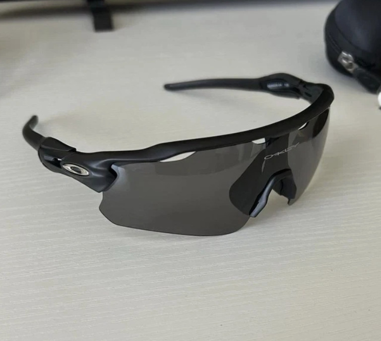 New Oakley Radar EV Path Polarized Prizm Black Frame Mirror/Chrome Len OO9208-08 gallery
