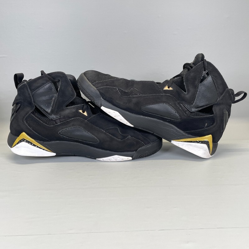 Air Jordan True Flight Basketball Shoes Mens Size 10.5 Black Retro Sneakers gallery