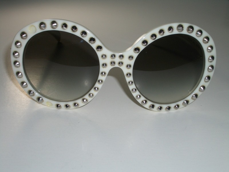 LADIES PRADA SPR 29Q-F 56[]21 7S3-0A7 140 GRAY TONE LARGE WHITE ROUND SUNGLASSES