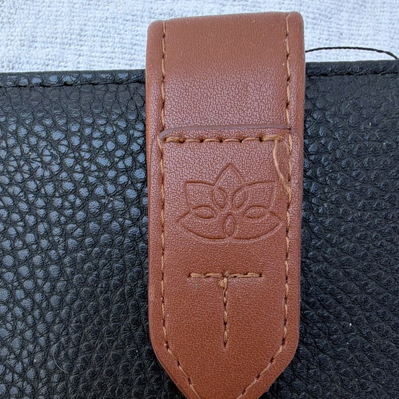 Unknown Factory Women’s Black Zip-Around Wallet Brown Snap Strap ID Window gallery