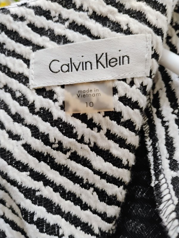 Calvin Klein Black And White Dress Size 10 gallery