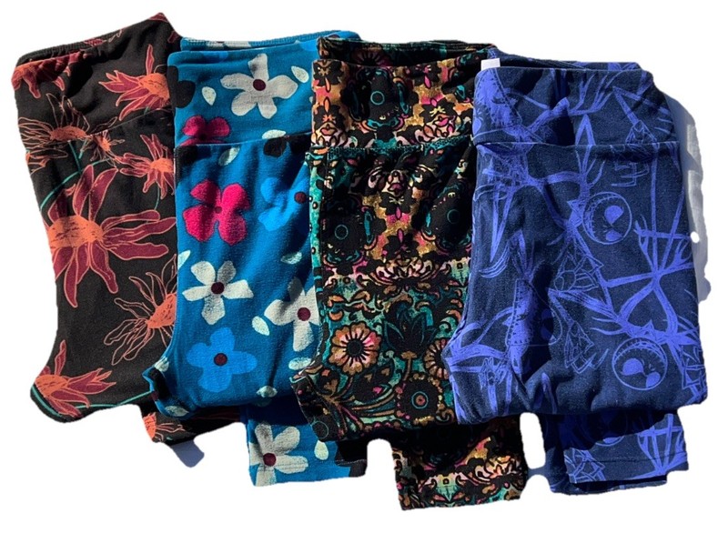 LuLaRoe OS Leggings – Lot of 4 Colorful Florals & Jack Skellington Prints