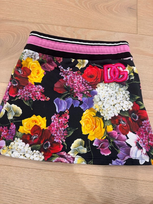 Dolce & Gabbana skirt Girls 9/10