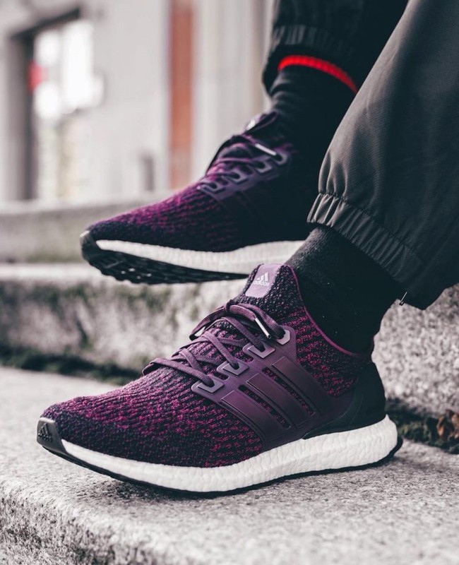 ADIDAS ULTRABOOST 3.0 ~ Dark Burgundy / Core Black ~ Size 11 / UK 10.5 / EU 45.3