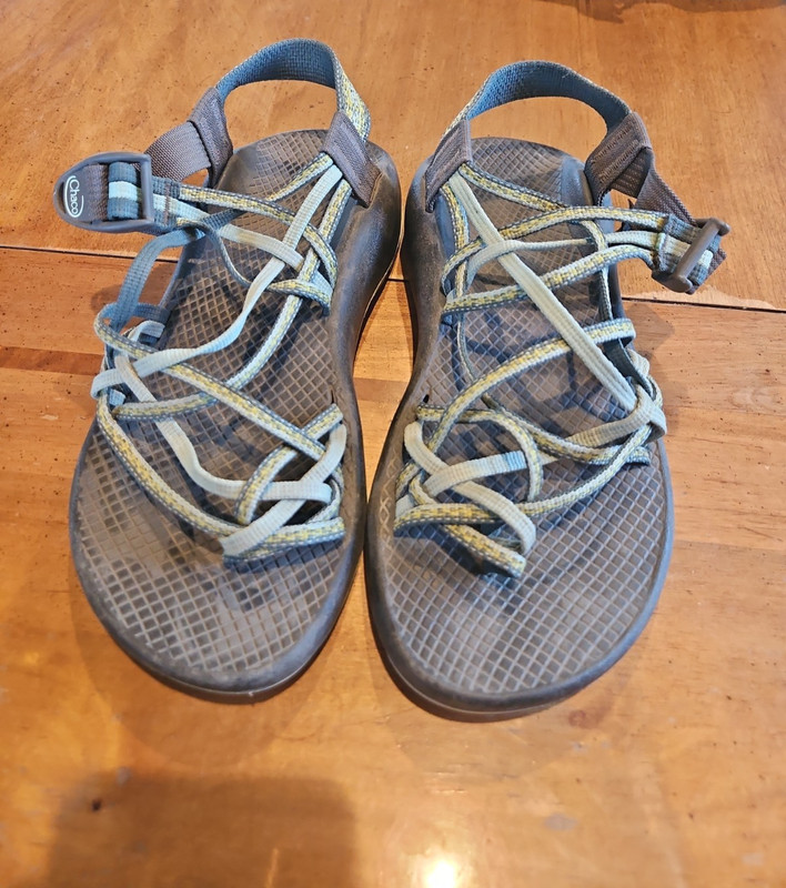 Chacos Women’s Size 8 Green Free Shipping! ZX/2 Classic Sandals