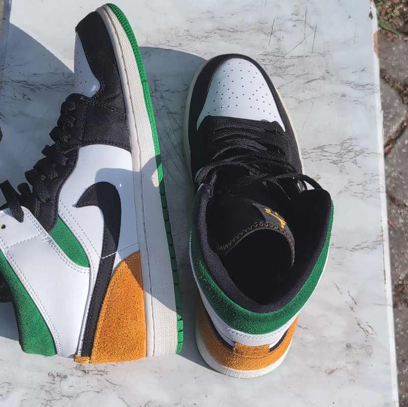 Jordan Air Jordan 1 Mid SE Oakland Mid Top Sneakers Black White Green Orange gallery
