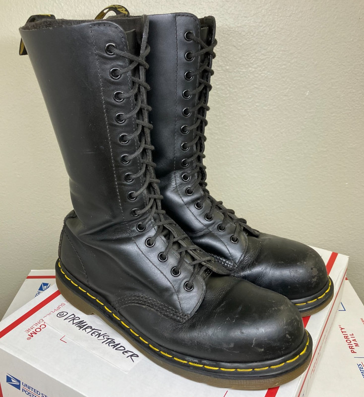 Dr. Martens Steel Toe sz. 9.5 boots 14-eye 1940 airwair crust punk skinhead 1919 gallery