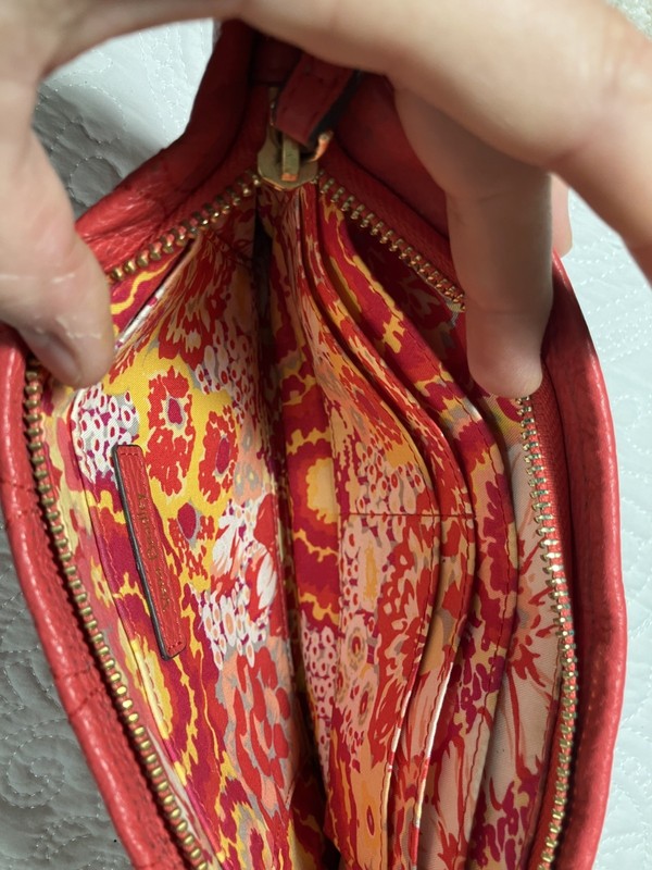 Vera Bradley Mia Quilted Leather Wristlet Clutch Women's Canyon Sunset Floral gallery