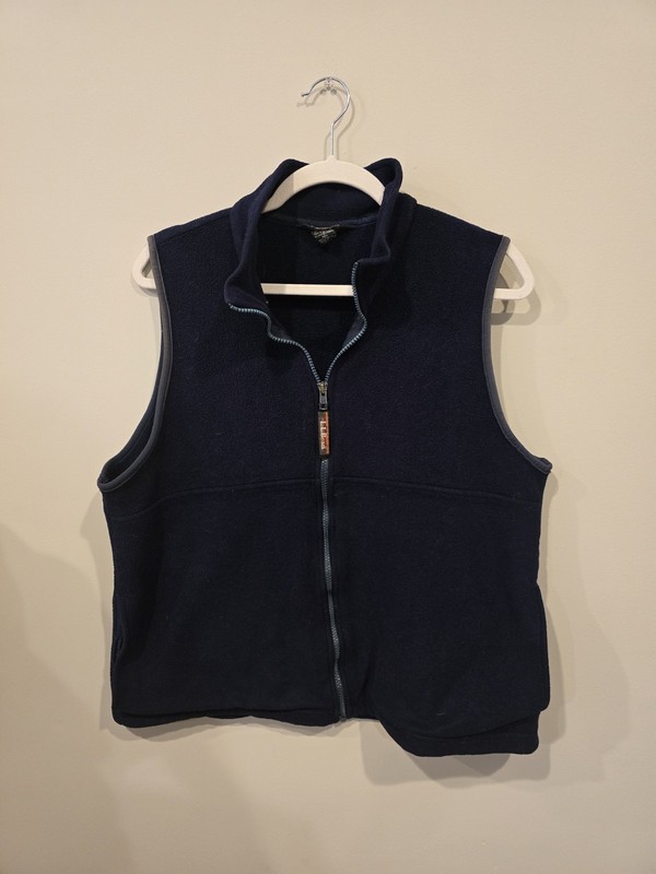 L.L. Bean Navy Full Zip Fleece Vest Stand-Up Collar Logo Zipper LG-REG