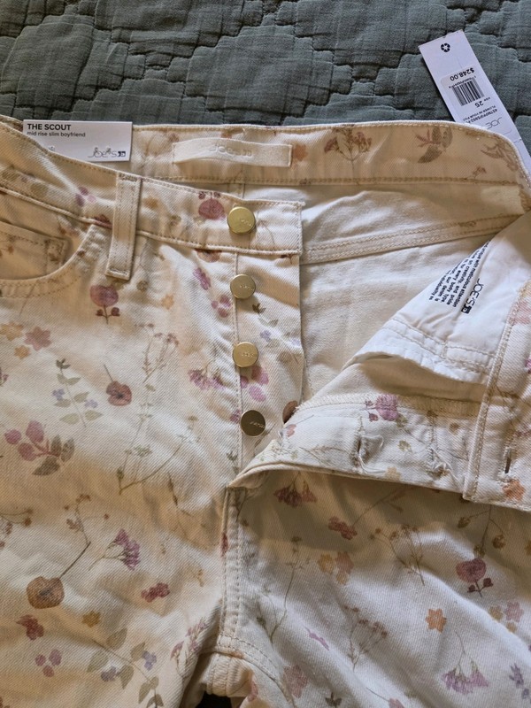 Joes Scout Mid Rise Button Fly Floral Slim Boyfriend Spring Summer Whimsical 25 gallery