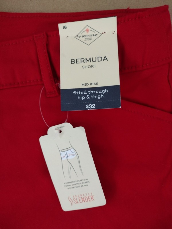 St Johns Bay Womens Bermuda Shorts Size 16 NWT, Cotton 98% spandex 2% gallery