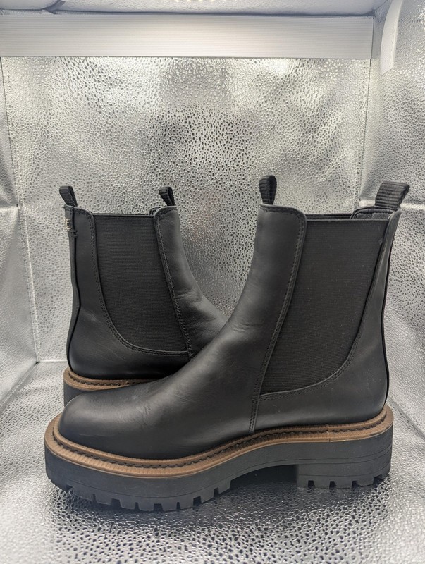 BC Footwear Boots Womens Size 6 Black Laguna Chelsea Ankle Lug Sole Leather gallery