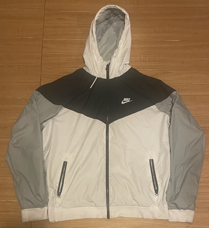 Nike Windrunner Men’s L Colorblock Hooded Full Zip Windbreaker Zipped Pockets