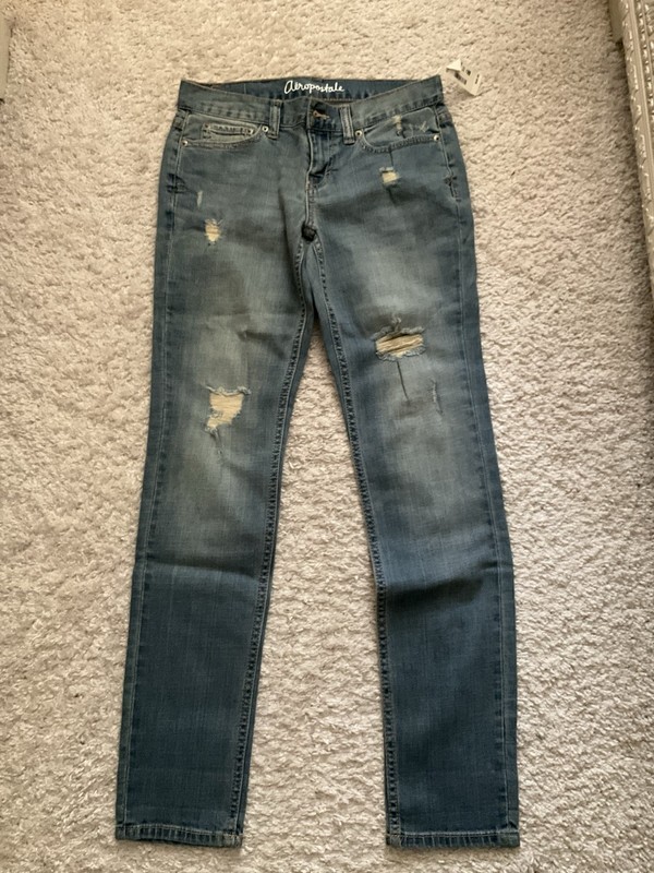 Aeropostale Women's Boyfriend Jeans Blue Medium Wash Distressed 5-Pocket Sz 0 gallery