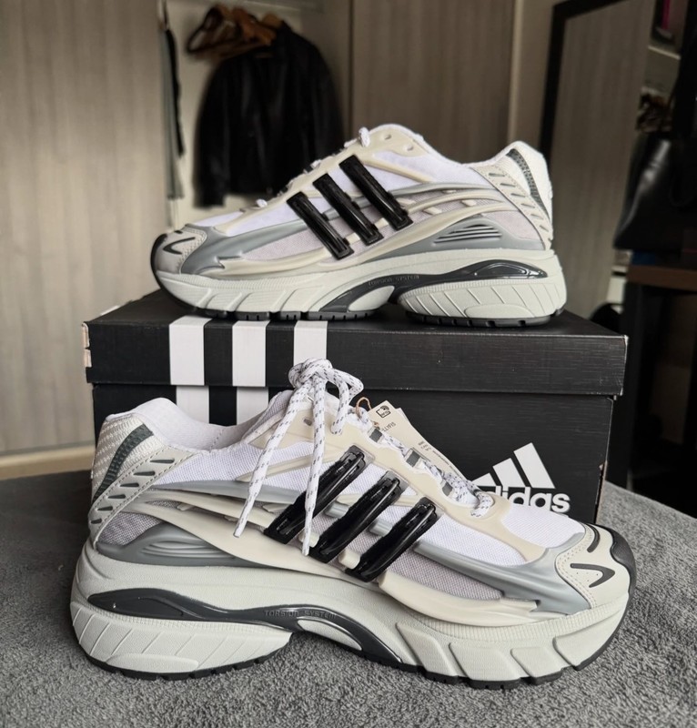 Pharrell Williams × adidas Adistar Jellyfish MGH Solid Grey JP9265