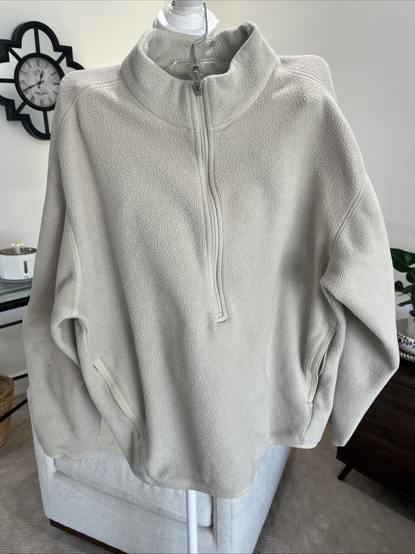 Lululemon Women Biege Fleece 1/4 Zip Pullover Mock Neck Long Sleeve Size L