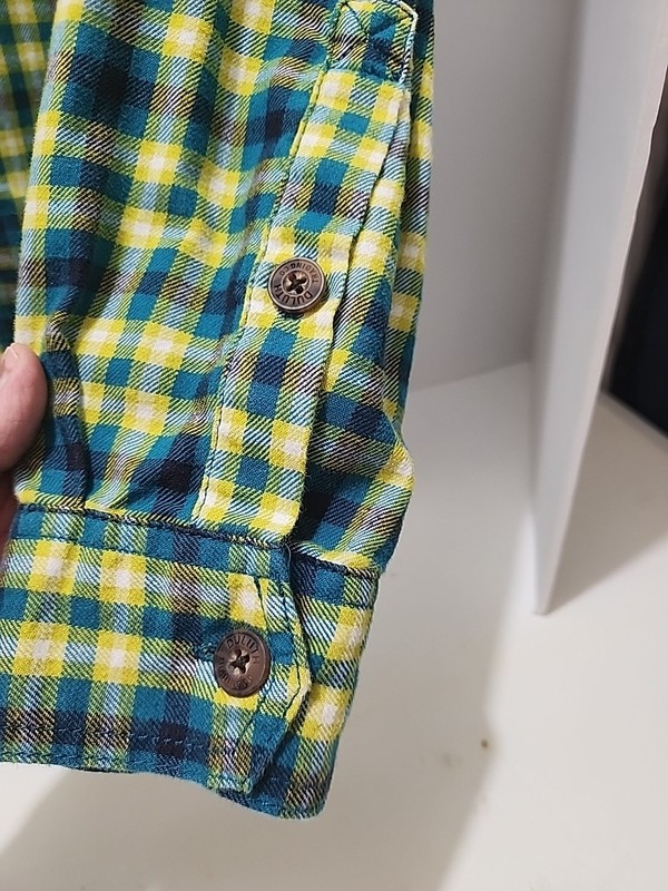 Duluth Trading Mens Flannel Shirt Size L Green Blue Plaid Checked Button Up Used gallery