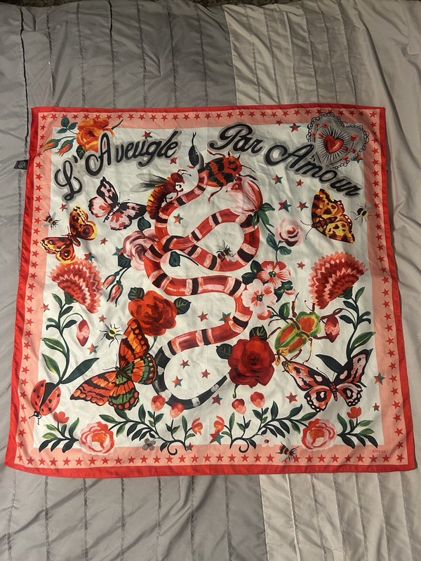 Gucci Silk Twill Square Scarf Multicolor Floral Butterfly Snake Made Italy