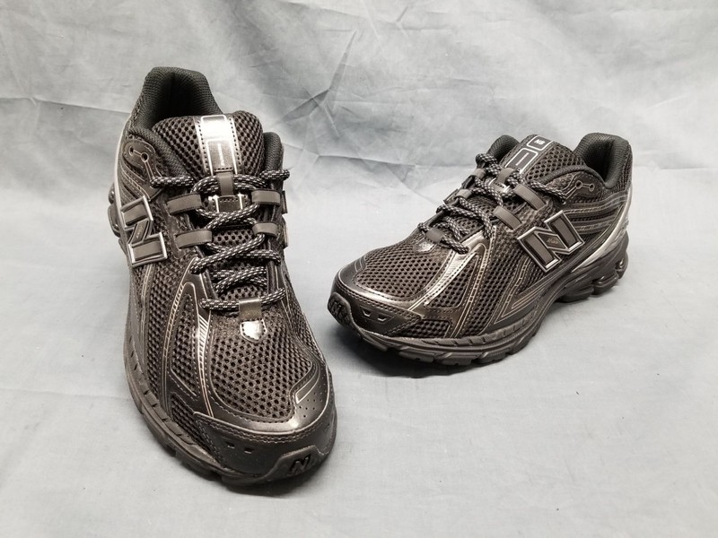 New Balance 1906R Black Silver U1906ROS Sneakers Men’s Size 11.5 NEW NO BOX!