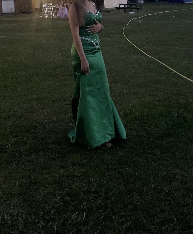Emerald Prom Dress Size 8 gallery