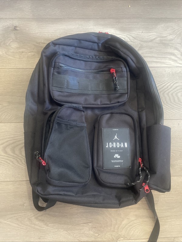 NIKE Air Jordan Hesi Backpack Black Utility Zip Adult Unisex 22L