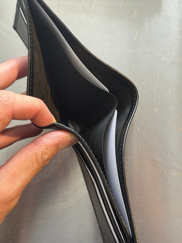 Brand New Gucci GG Supreme Bifold Wallet Black Interlocking Leather gallery