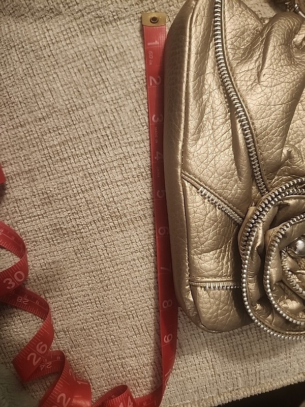 Chateau Metallic Wristlet Clutch Flower Zipper Accent Detachable Strap gallery