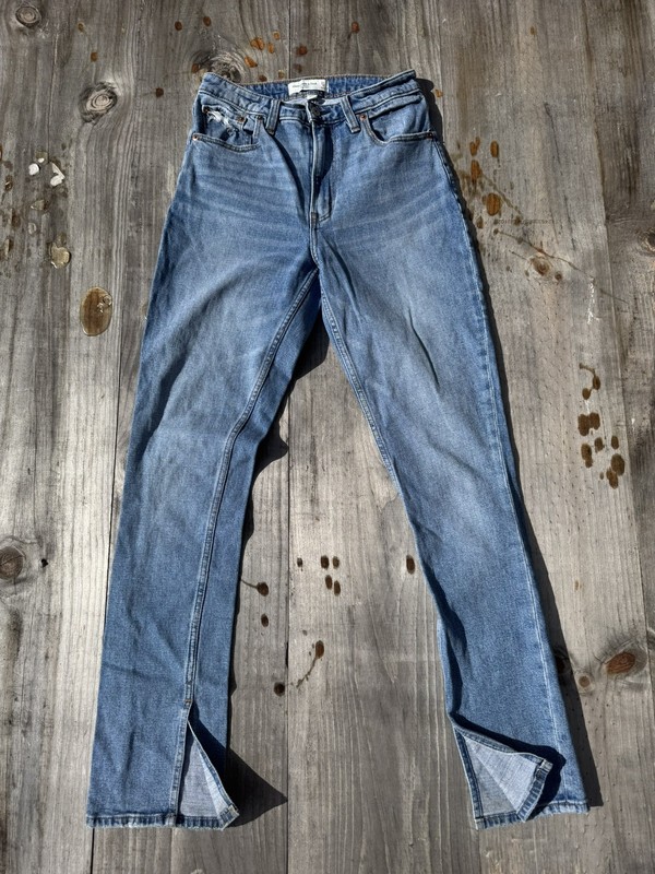A&F ABERCROMBIE & FITCH The 90’s Y2K Skinny High Rise Curve Love Jeans Size 27/4