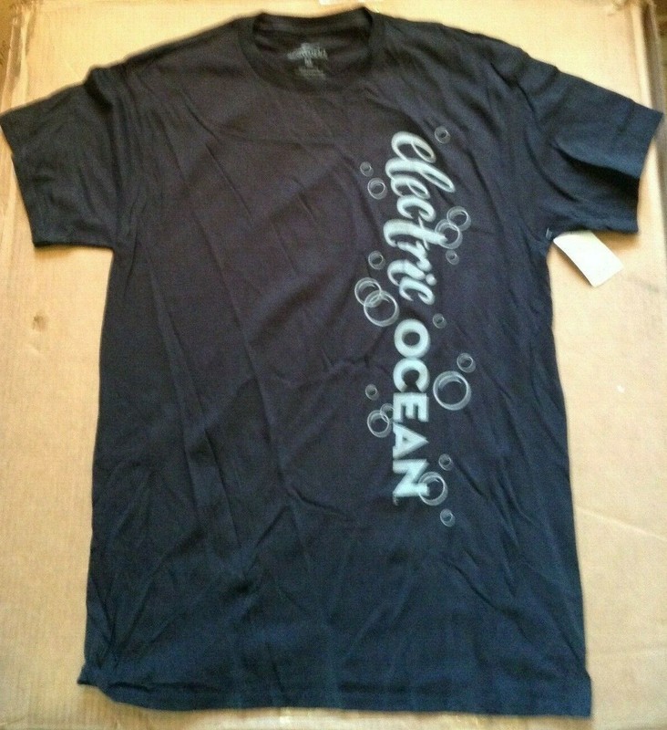 SeaWorld Electric Ocean Tee Shirt Men’s Black, Neon Jellyfish Glow in the Dark